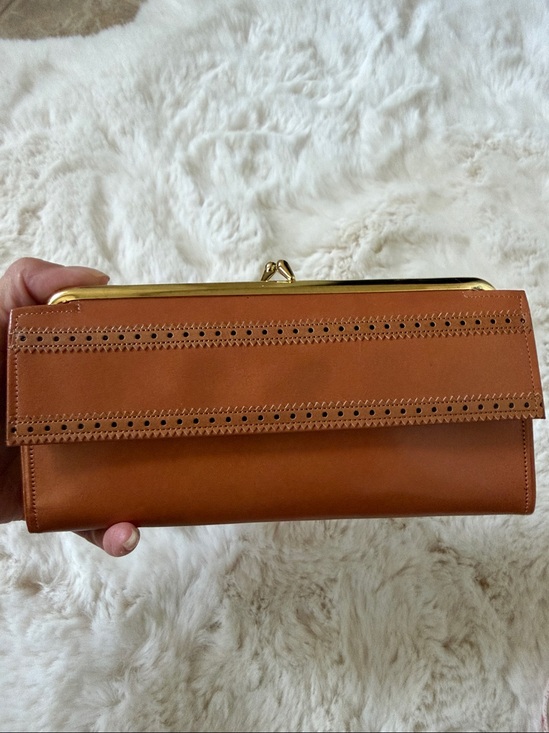 Princess Gardner Handbags - Vintage Princess Gardner Saddle Cowhide Leather Kiss Lock Clutch Wallet NOS New